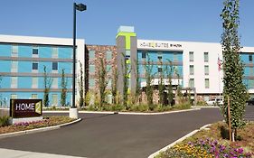 Home2 Suites By Hilton Seattle Airport